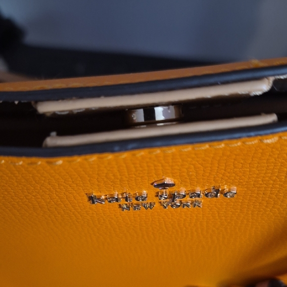 Kate Spade Vibrant Orange and Cream Tote - Picture 8 of 11